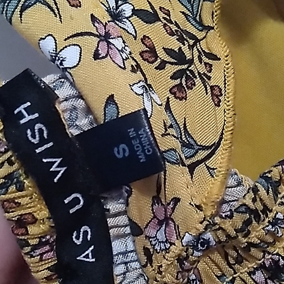 Dress - Picture 7 of 7